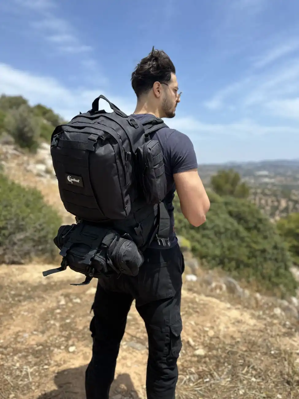 Σακίδιο πλάτης Cardinal 55L MT1002 μαύρο Σακίδιο πλάτης Cardinal 55L MT1002 μαύρο