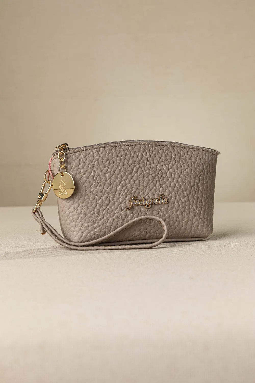 Πορτοφόλι – Νεσεσέρ χειρός με αποσπώμενη χειρολαβή Πορτοφόλι – Νεσεσέρ χειρός με αποσπώμενη χειρολαβή