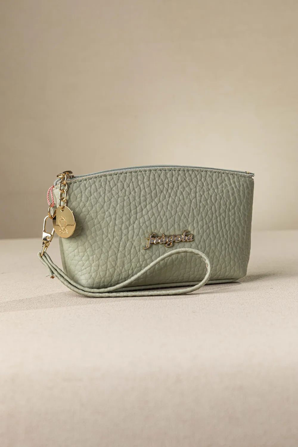 Πορτοφόλι – Νεσεσέρ χειρός με αποσπώμενη χειρολαβή Πορτοφόλι – Νεσεσέρ χειρός με αποσπώμενη χειρολαβή