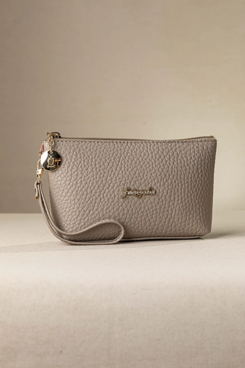 Νεσεσέρ χειρός με αποσπώμενη χειρολαβή Νεσεσέρ χειρός με αποσπώμενη χειρολαβή