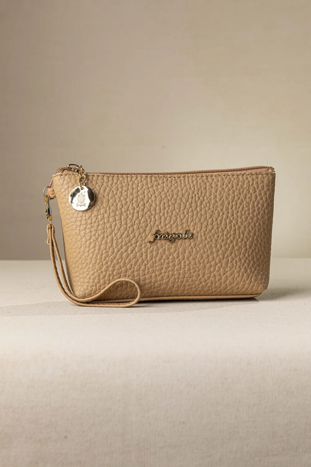 Νεσεσέρ χειρός με αποσπώμενη χειρολαβή Νεσεσέρ χειρός με αποσπώμενη χειρολαβή