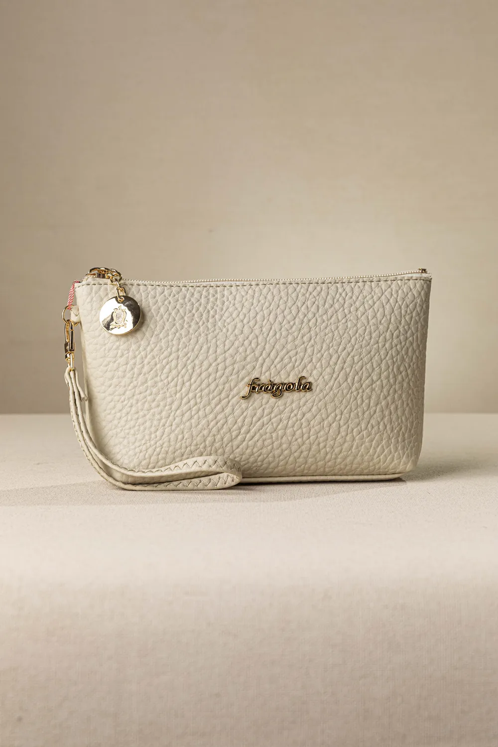 Νεσεσέρ χειρός με αποσπώμενη χειρολαβή Νεσεσέρ χειρός με αποσπώμενη χειρολαβή