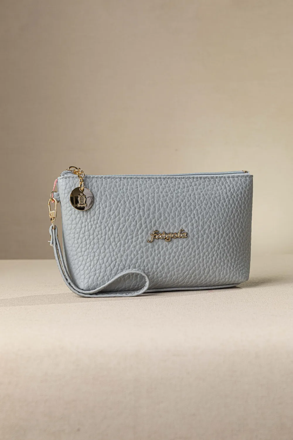 Νεσεσέρ χειρός με αποσπώμενη χειρολαβή Νεσεσέρ χειρός με αποσπώμενη χειρολαβή