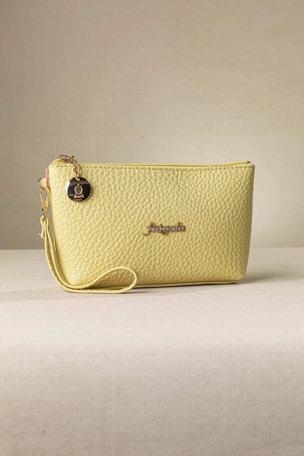 Νεσεσέρ χειρός με αποσπώμενη χειρολαβή Νεσεσέρ χειρός με αποσπώμενη χειρολαβή