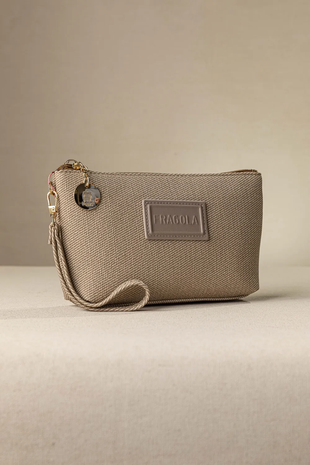 Νεσεσέρ χειρός με αποσπώμενη χειρολαβή Νεσεσέρ χειρός με αποσπώμενη χειρολαβή