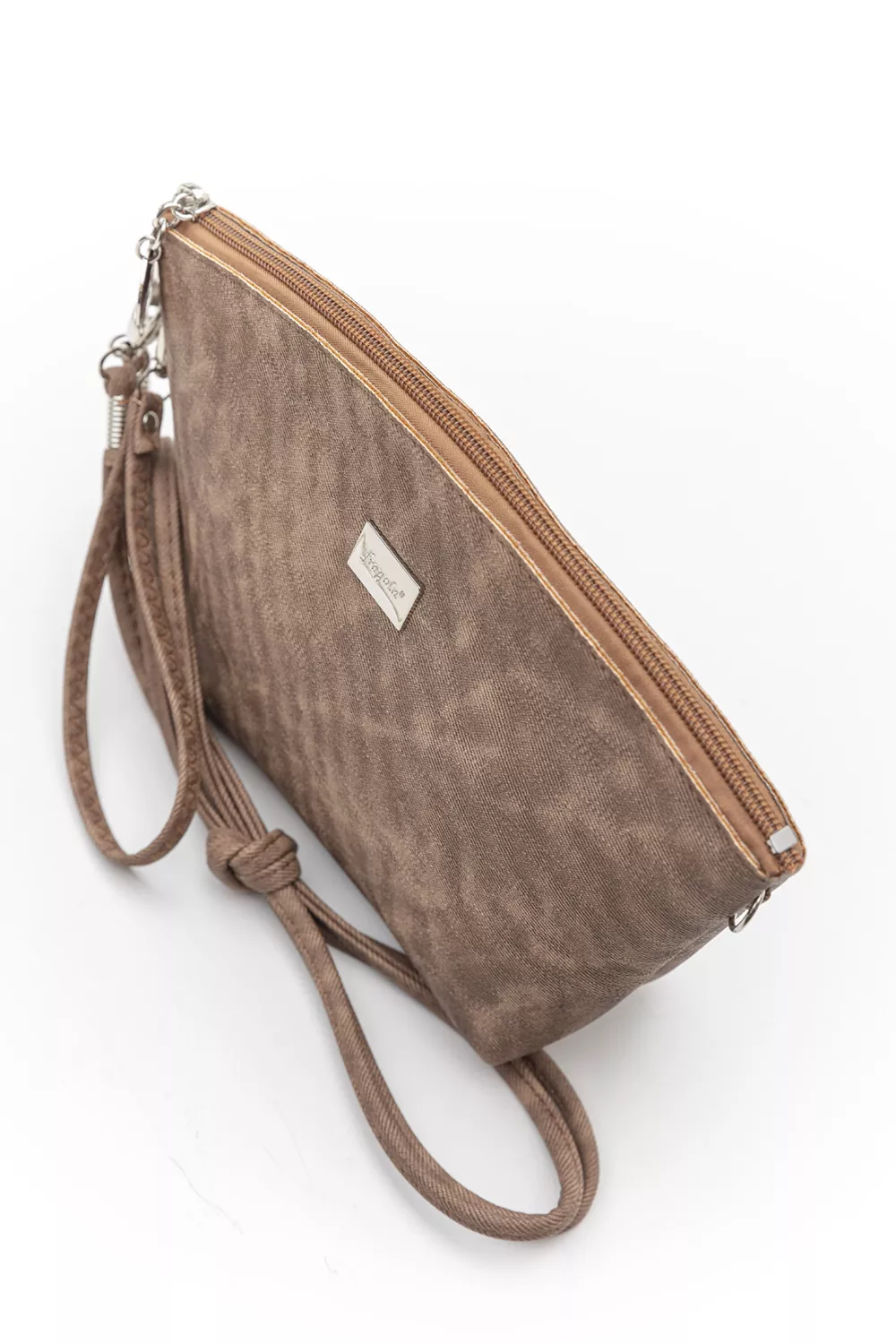 Τσαντάκι νεσεσέρ με extra χέρι για χιαστί Τσαντάκι νεσεσέρ με extra χέρι για χιαστί