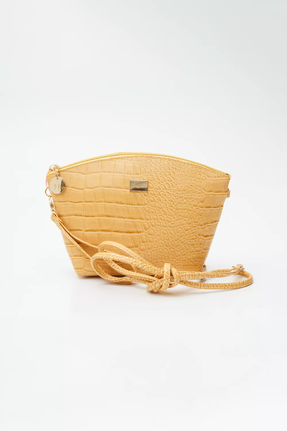 Τσαντάκι νεσεσέρ με extra χέρι για χιαστί Τσαντάκι νεσεσέρ με extra χέρι για χιαστί