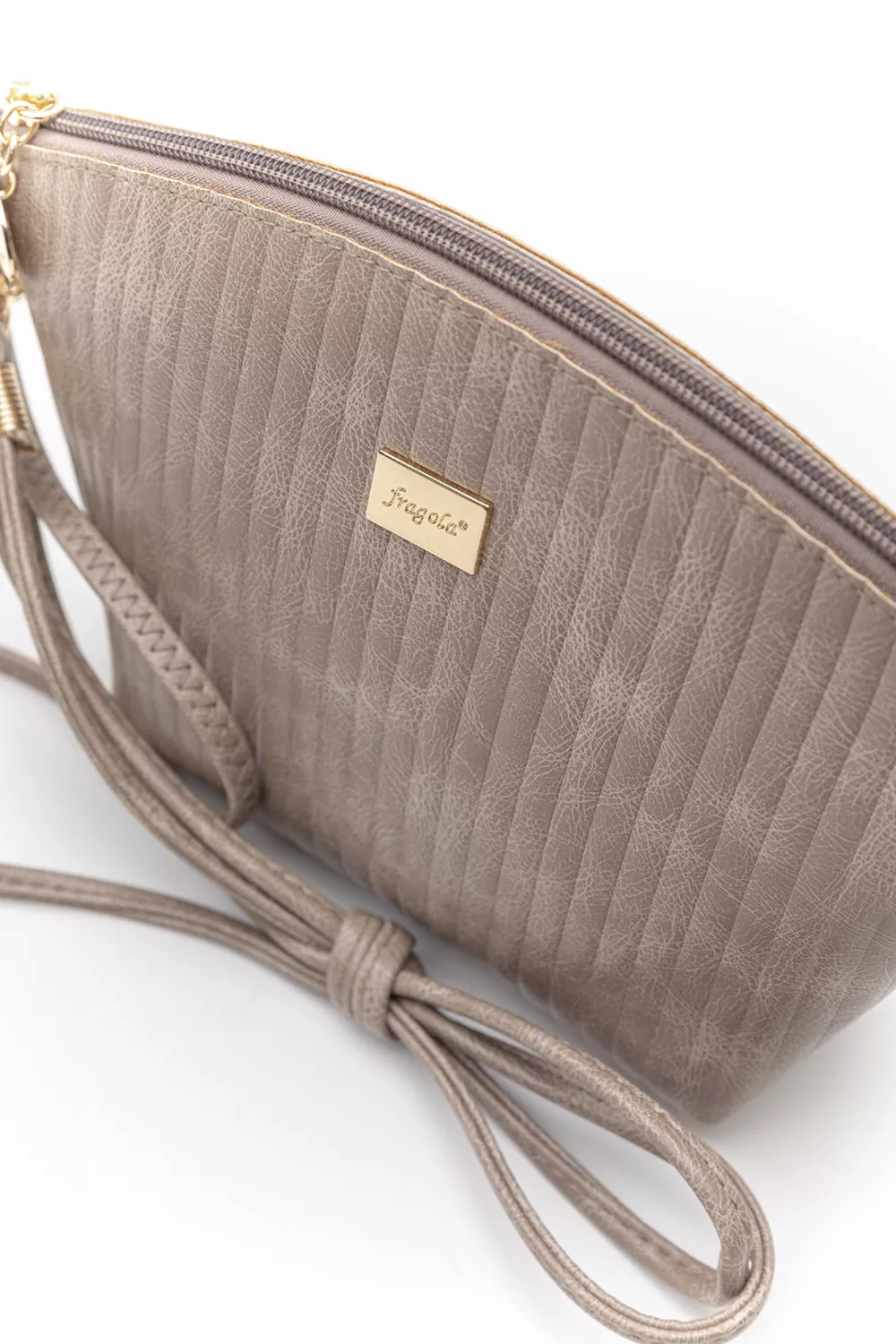 Τσαντάκι νεσεσέρ με αποσπώμενη χειρολαβή Τσαντάκι νεσεσέρ με αποσπώμενη χειρολαβή