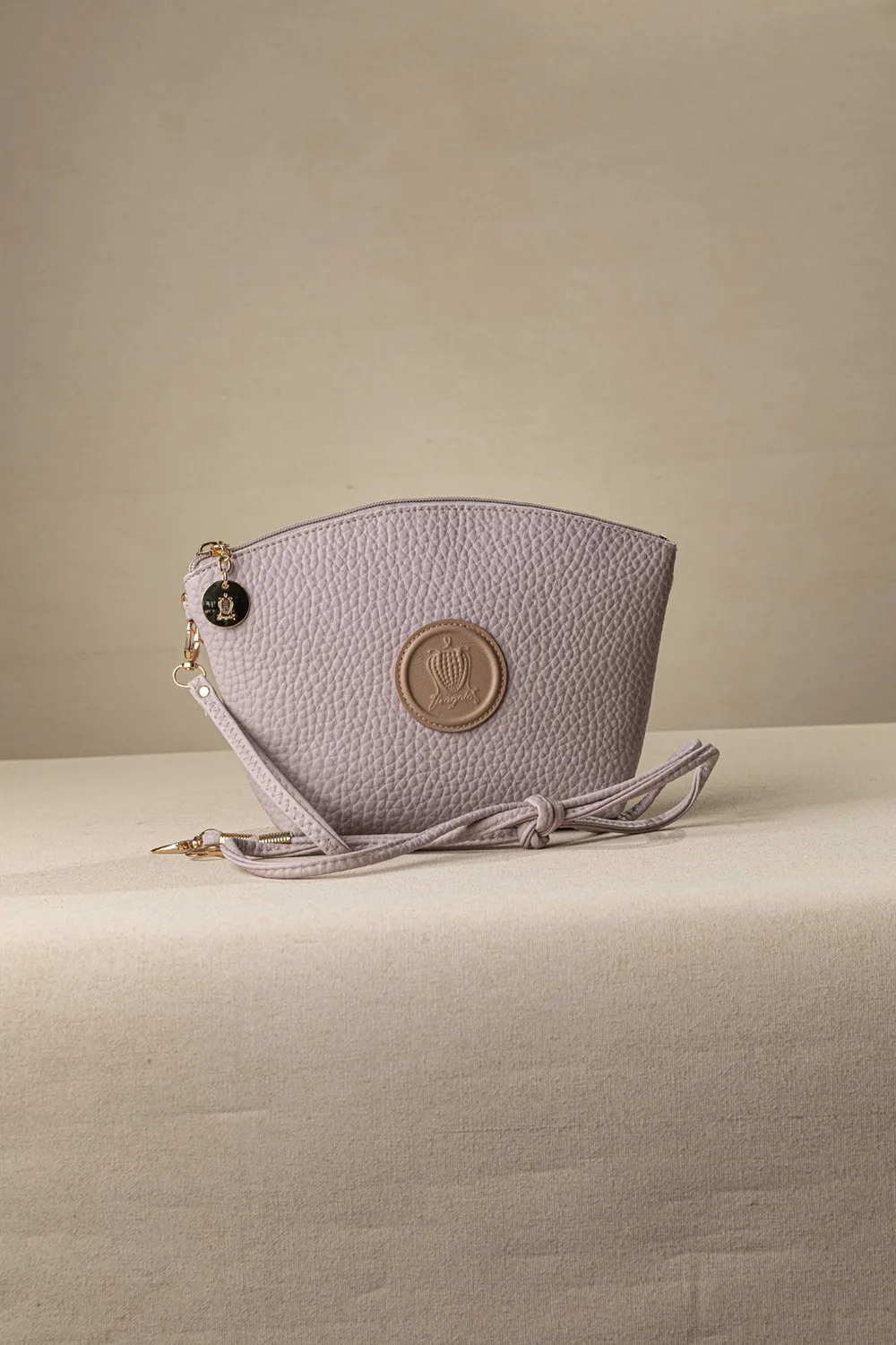 Τσαντάκι νεσεσέρ & χιαστί Τσαντάκι νεσεσέρ & χιαστί