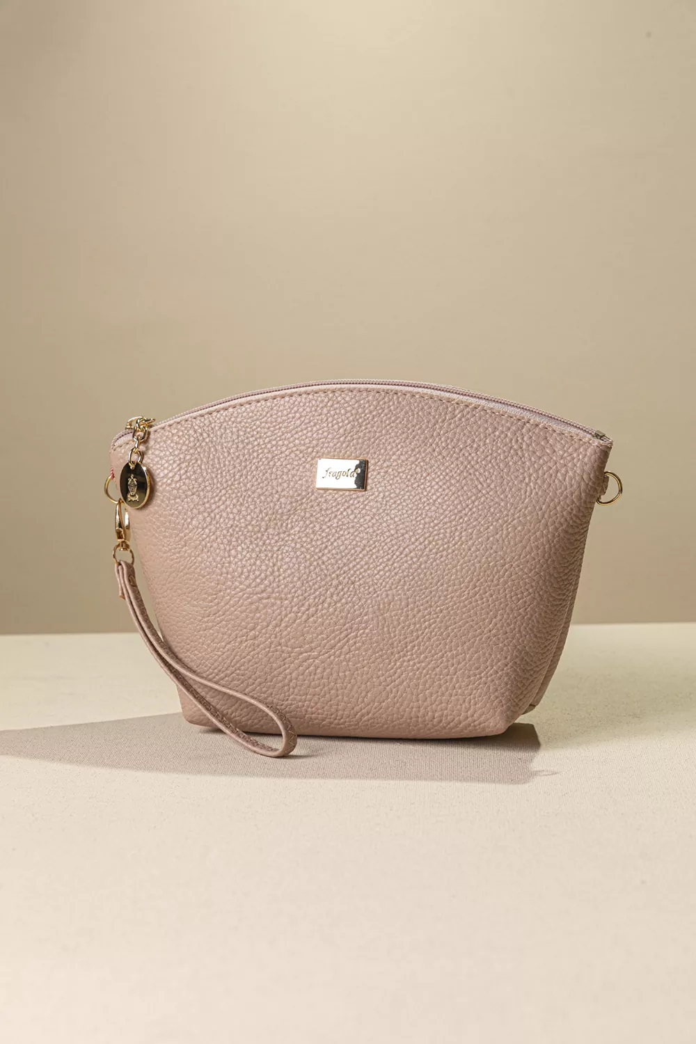 Τσαντάκι νεσεσέρ με extra χέρι για χιαστί Τσαντάκι νεσεσέρ με extra χέρι για χιαστί