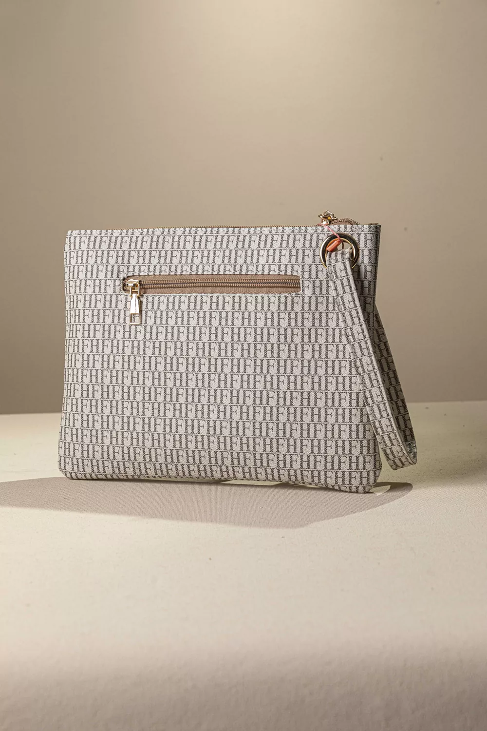 Πρακτικό τσαντάκι/νεσεσερ