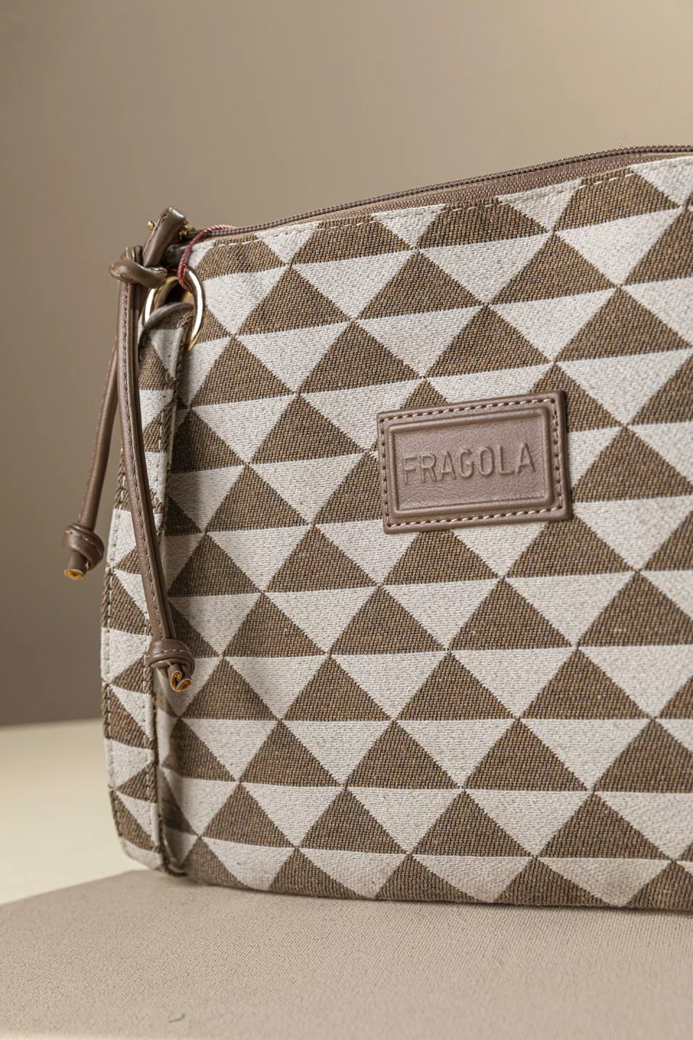 Στυλάτο νεσεσέρ/τσαντάκι Στυλάτο νεσεσέρ/τσαντάκι