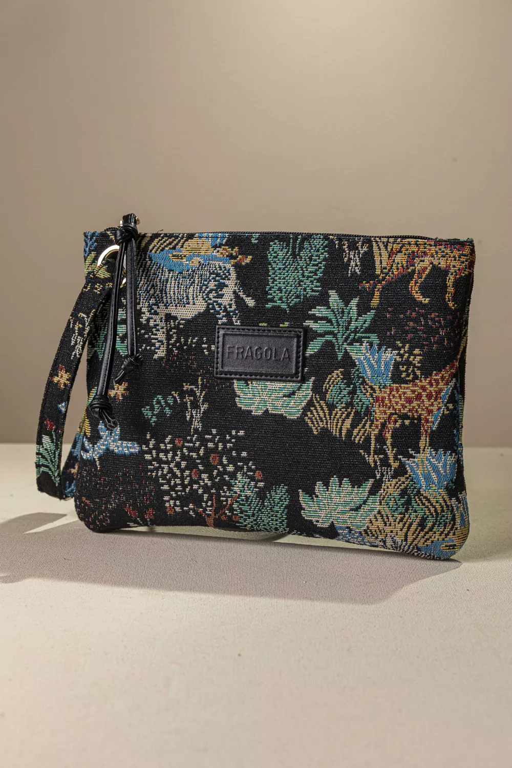 Στυλάτο νεσεσέρ/τσαντάκι Στυλάτο νεσεσέρ/τσαντάκι