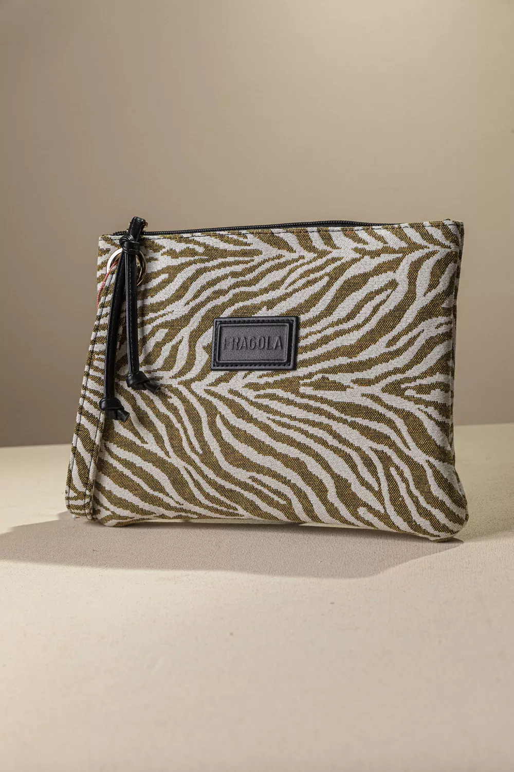 Στυλάτο νεσεσέρ/τσαντάκι Στυλάτο νεσεσέρ/τσαντάκι