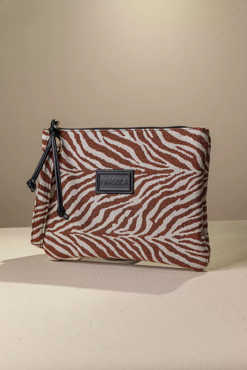 Στυλάτο νεσεσέρ/τσαντάκι Στυλάτο νεσεσέρ/τσαντάκι