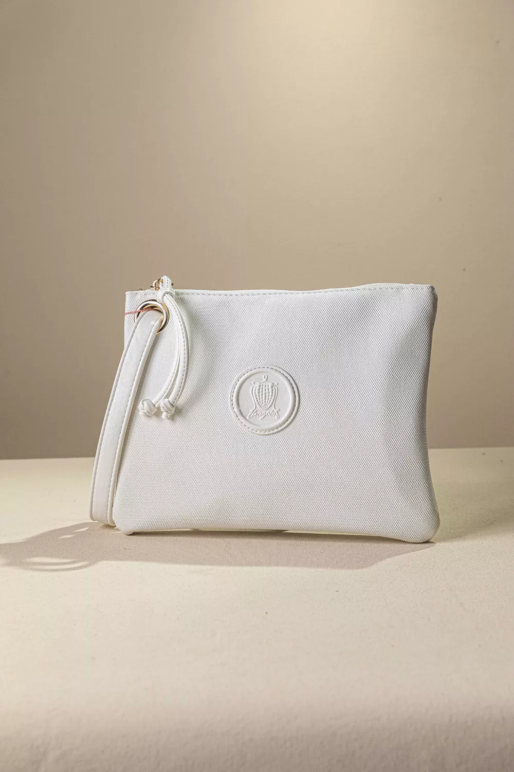 Πρακτικό τσαντάκιι/νεσεσερ Πρακτικό τσαντάκιι/νεσεσερ