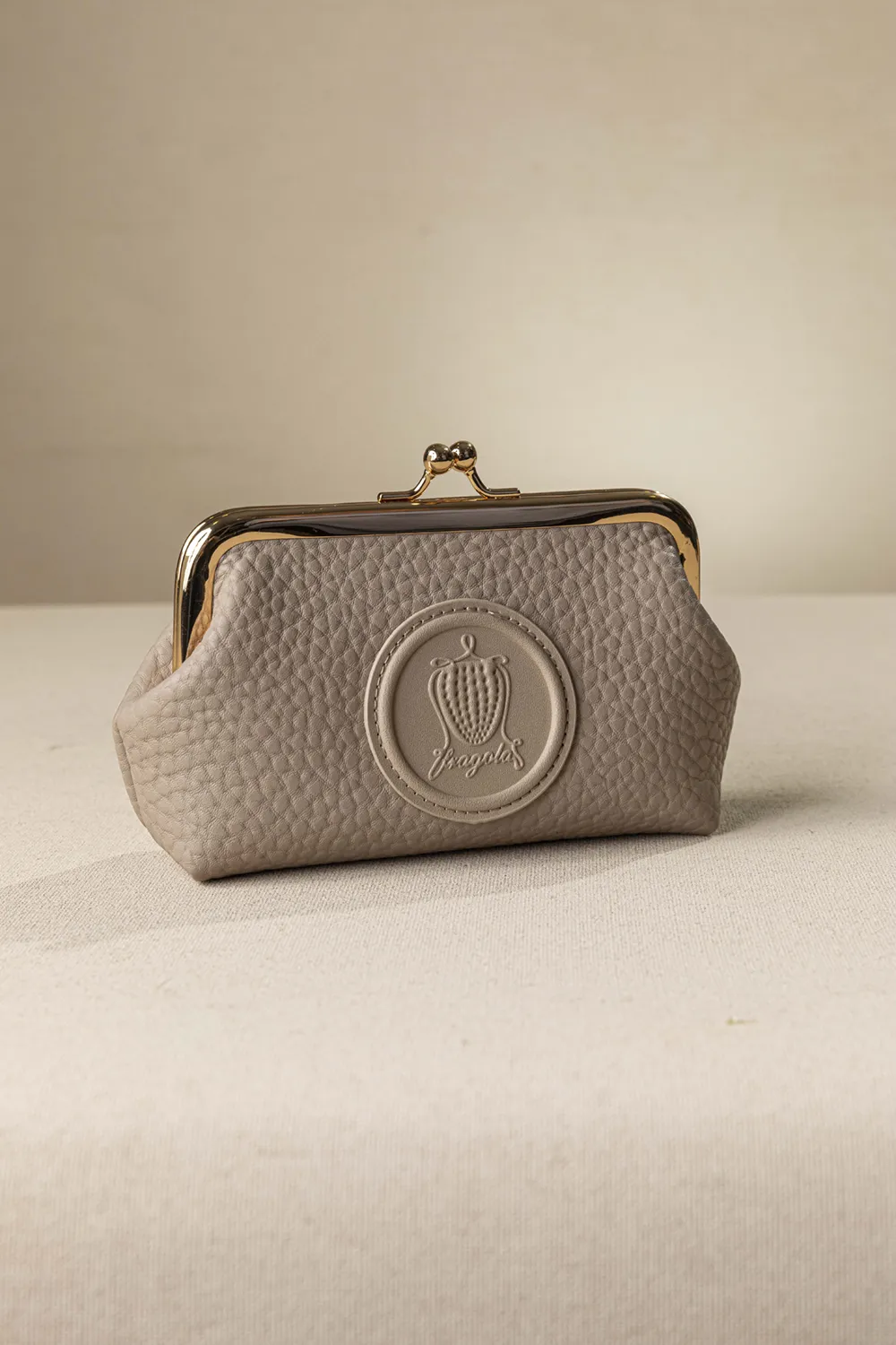 Κερματοθήκη πορτοφολάκι με στόμιο