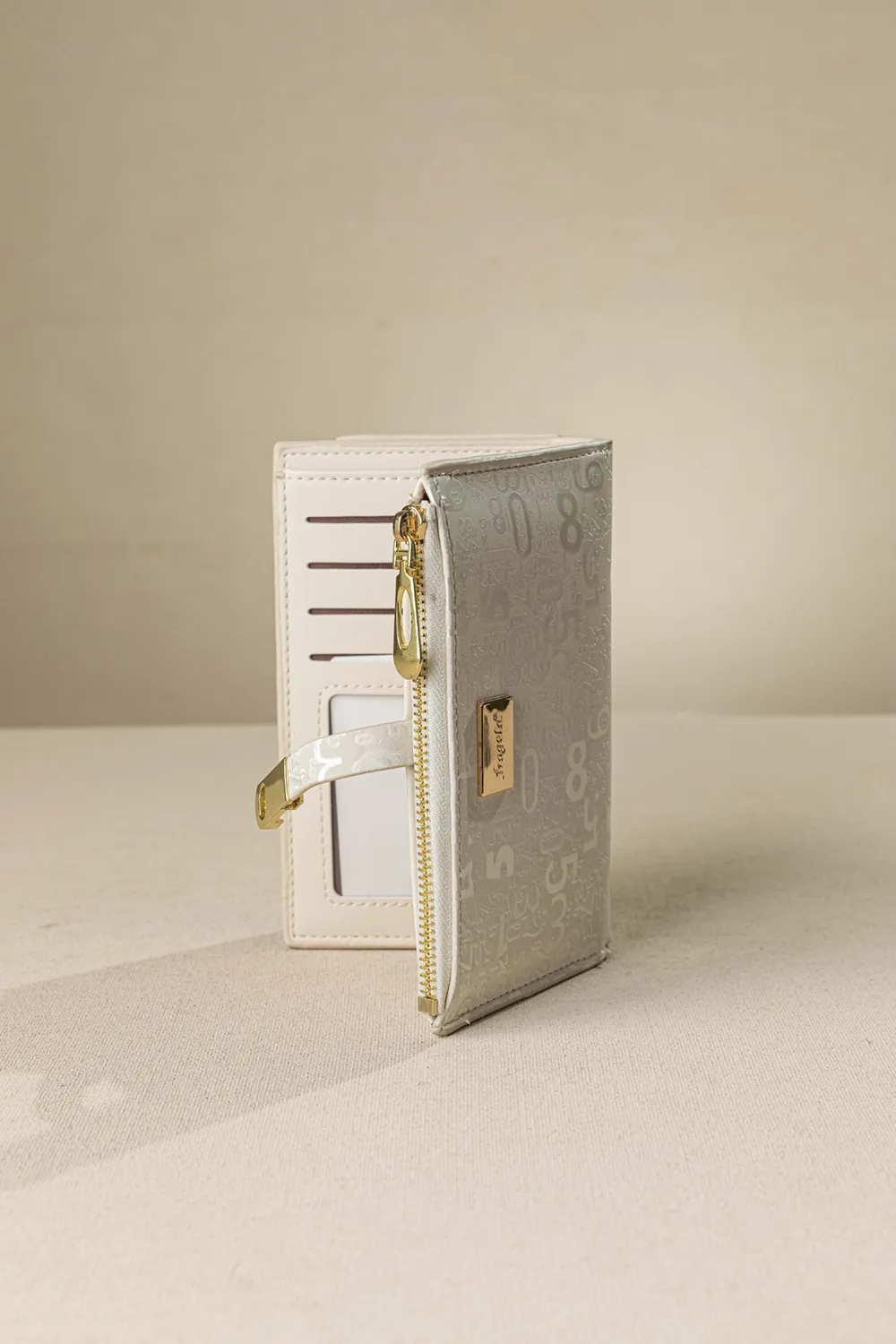 Πορτοφόλι με μαγνητικό κλιπ