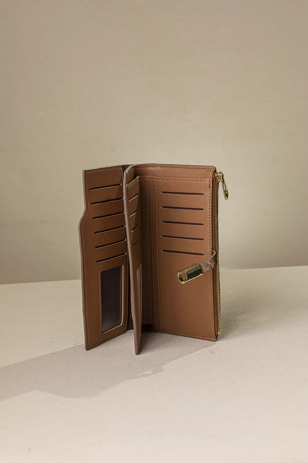 Μεγάλο πορτοφόλι