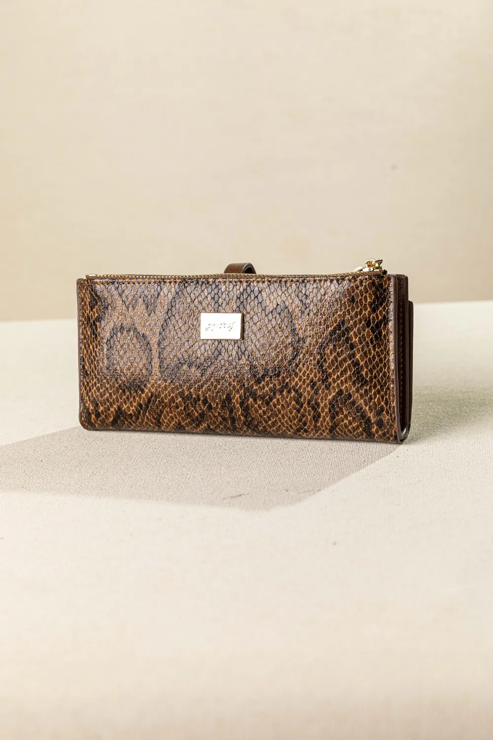 Μεγάλο πορτοφόλι