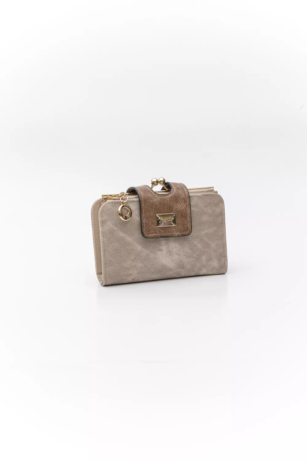 Μεσαίο πορτοφόλι με γλώσσα με μαγνητικό button Μεσαίο πορτοφόλι με γλώσσα με μαγνητικό button