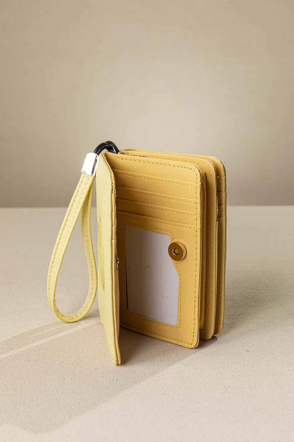 Πορτοφόλι με διπλό άνοιγμα και casual logo