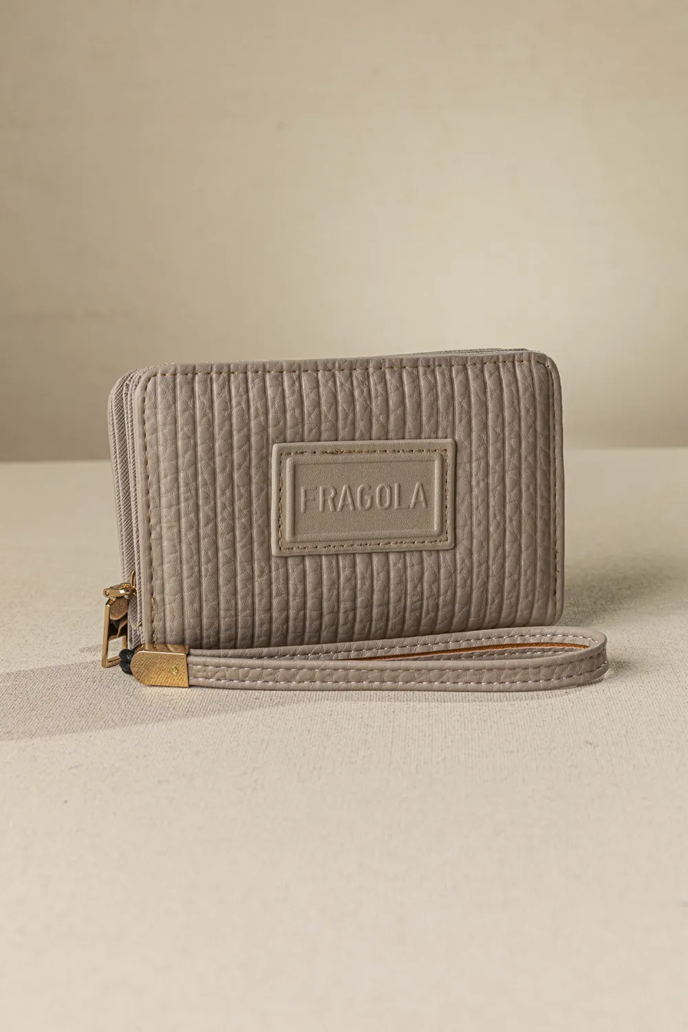 Πορτοφόλι με διπλό άνοιγμα