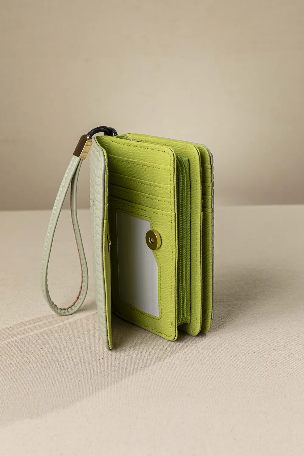 Πορτοφόλι με διπλό άνοιγμα