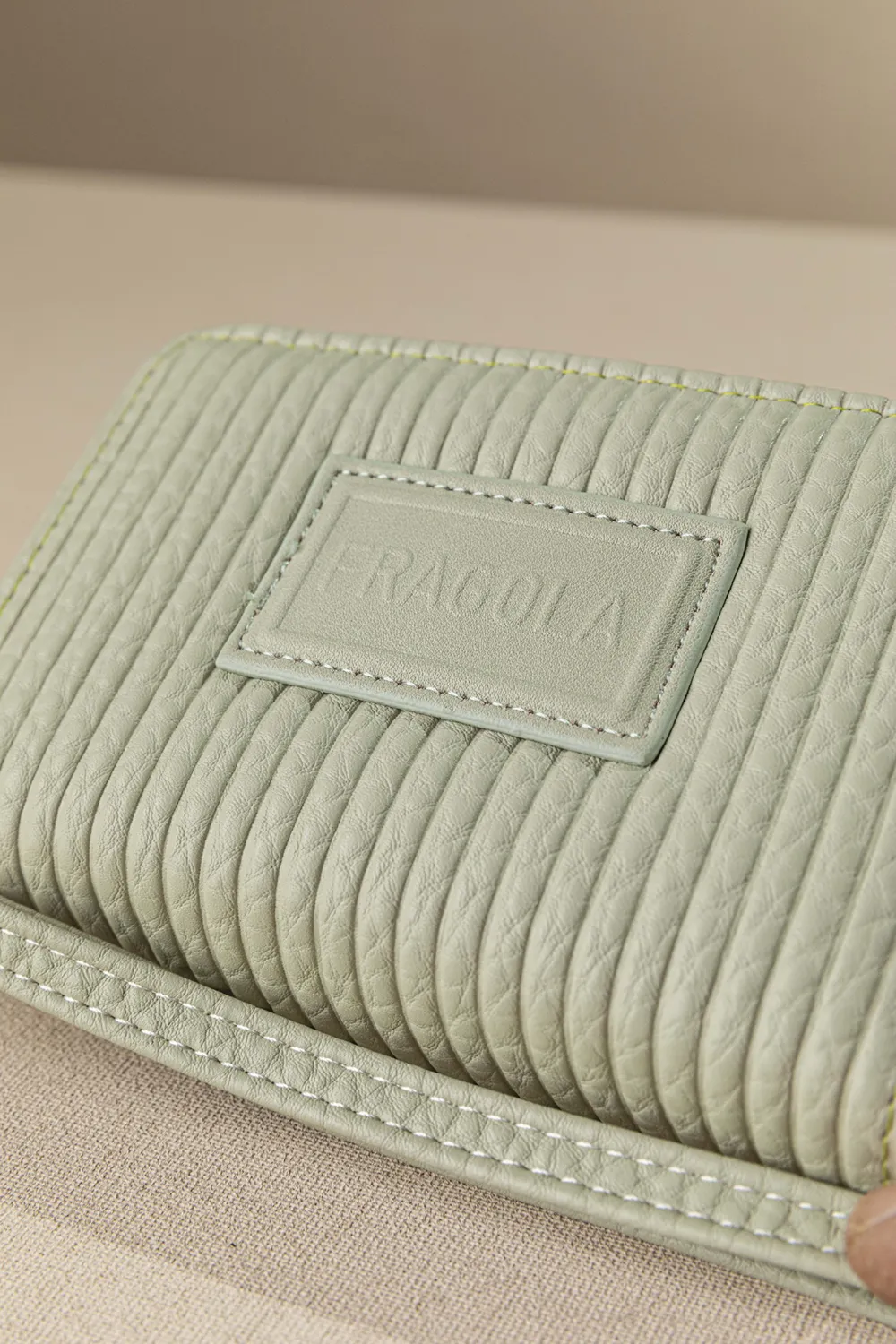 Μεγάλο πορτοφόλι με διπλό άνοιγμα