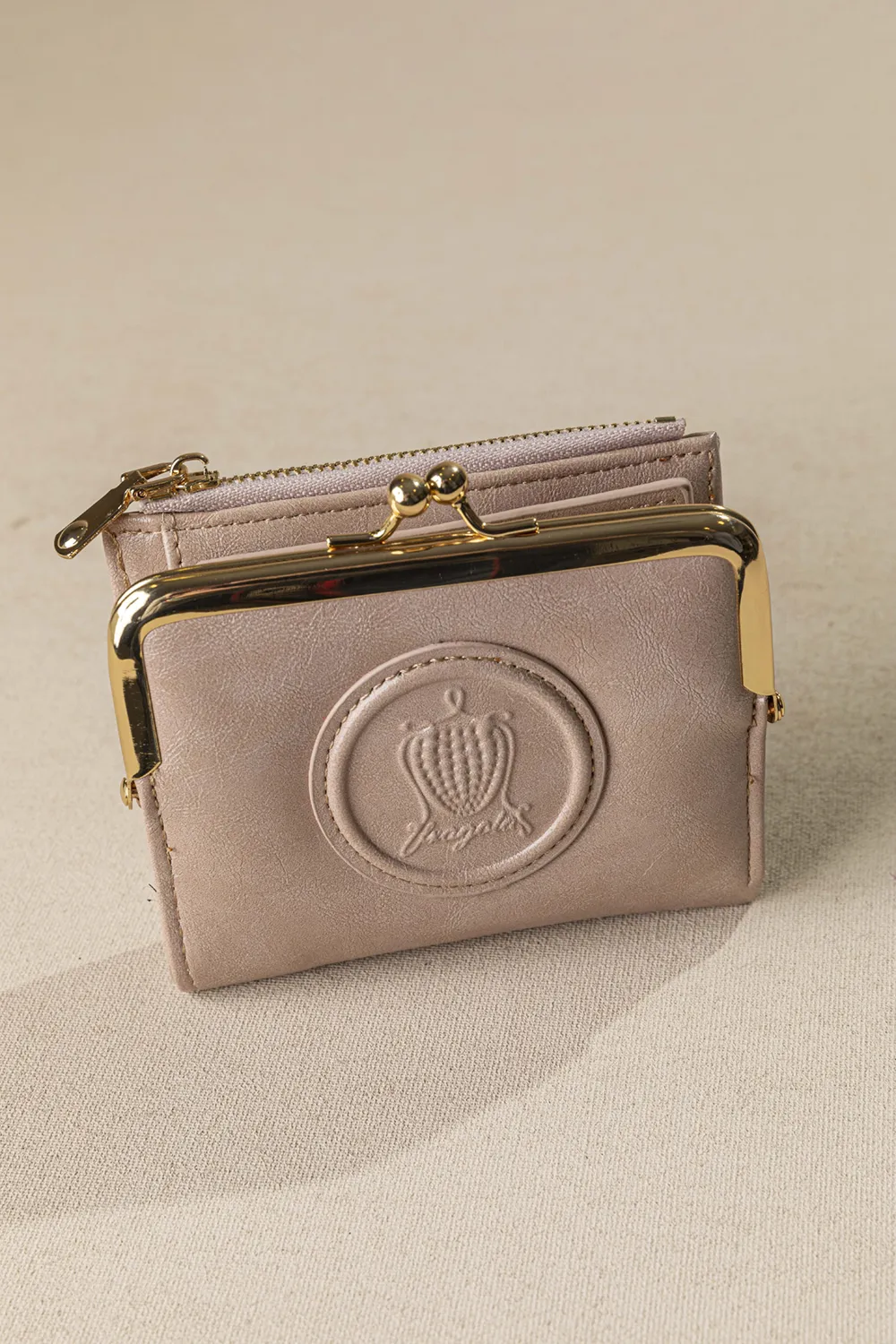 Μικρό πορτοφόλι με vintage στόμιο