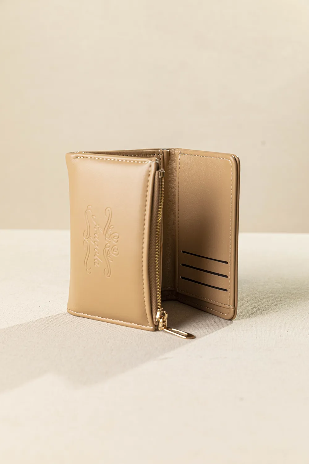 Πορτοφόλι με φερμουάρ