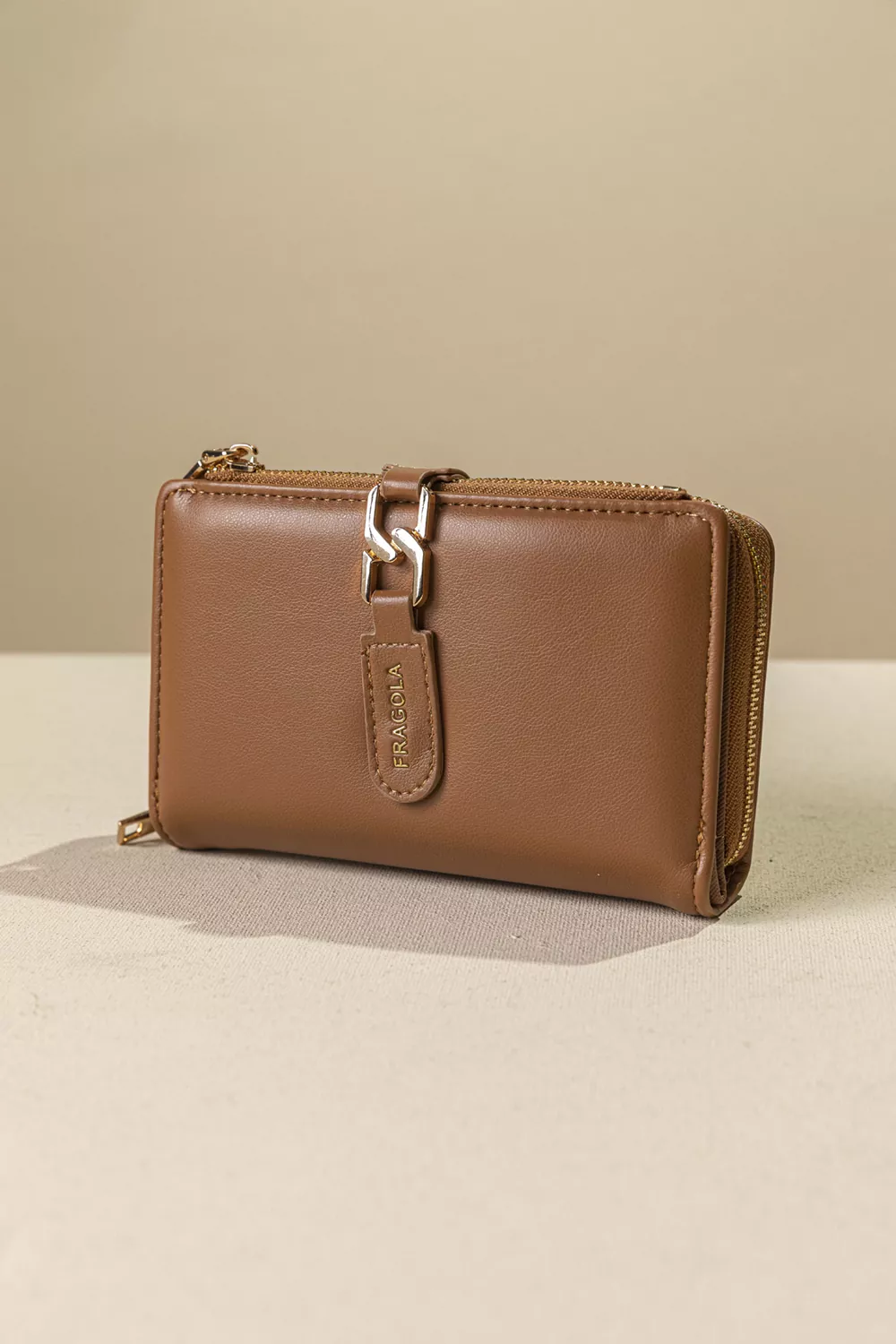 Μεσαίο πολυθέσιο γυναικείο πορτοφόλι