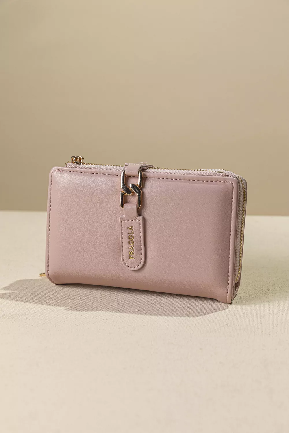 Μεσαίο πολυθέσιο γυναικείο πορτοφόλι