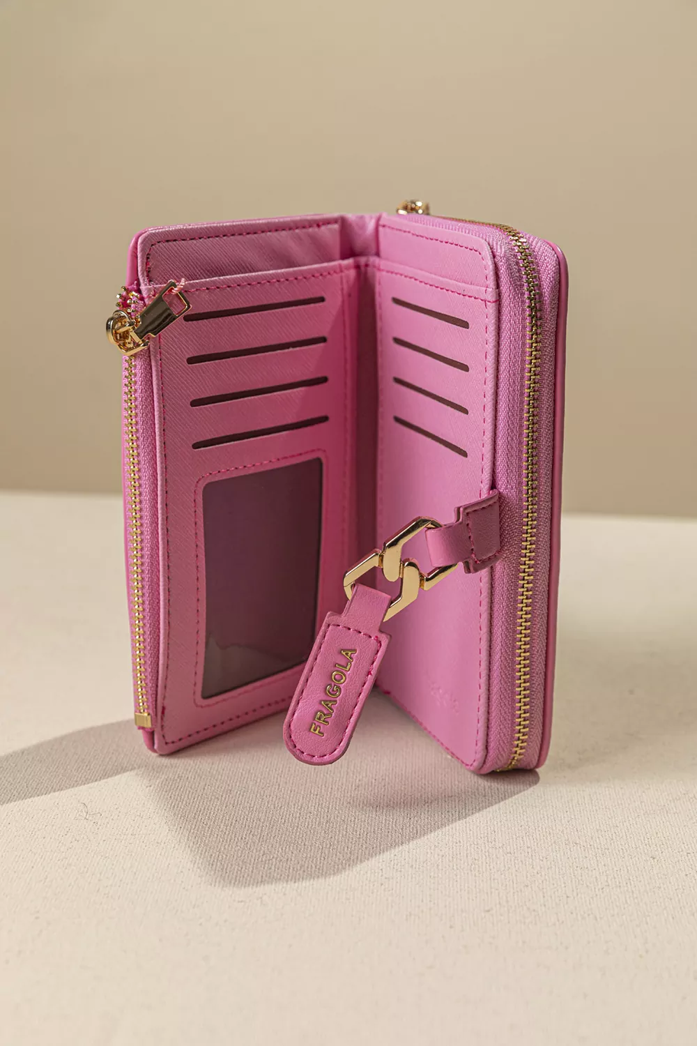 Μεσαίο πολυθέσιο γυναικείο πορτοφόλι