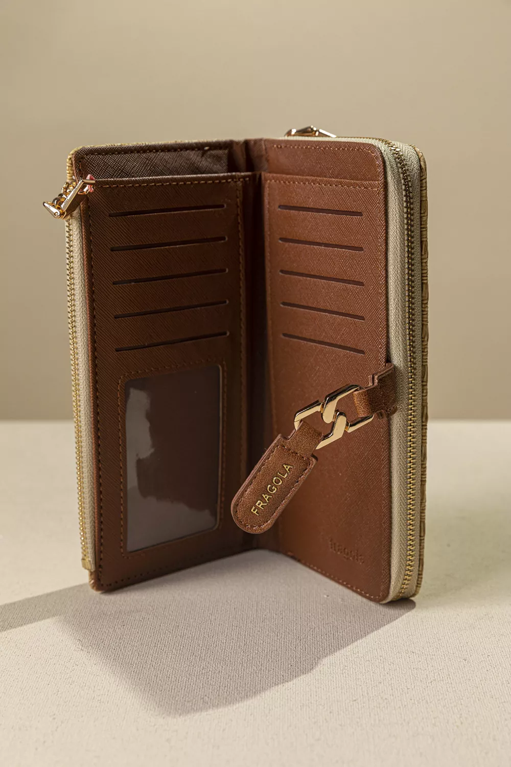 Μεγάλο πολυθέσιο γυναικείο πορτοφόλι