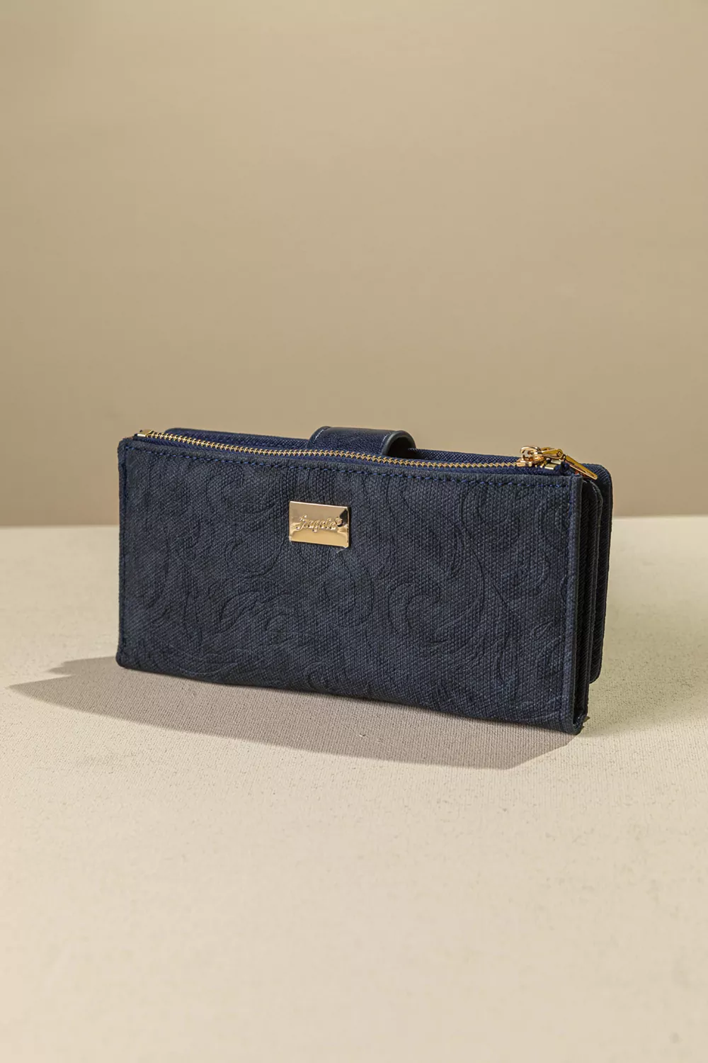 Πολυθέσιο πορτοφόλι με γλώσσα μεγάλου μεγέθους