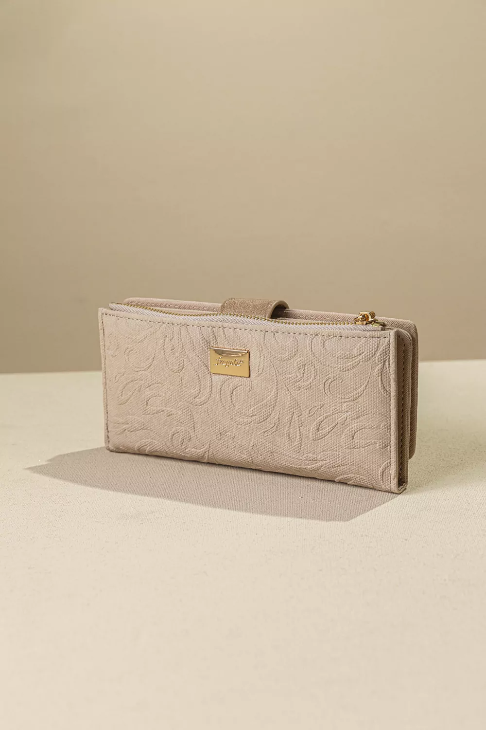 Πολυθέσιο πορτοφόλι με γλώσσα μεγάλου μεγέθους