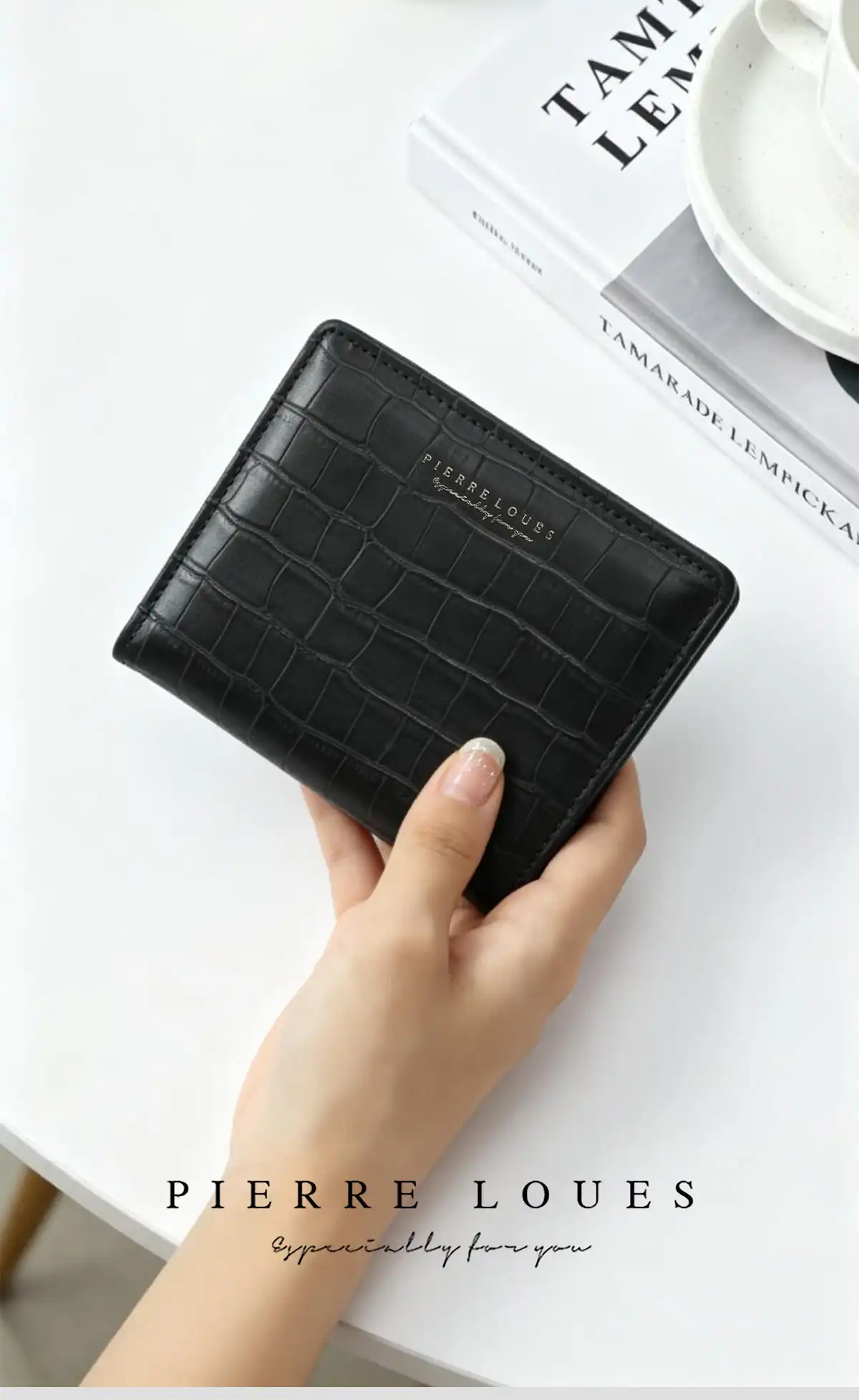 Μικρό Πορτοφόλι Γυναικείο Pierre Loues PL822-17A μαύρο Μικρό Πορτοφόλι Γυναικείο Pierre Loues PL822-17A μαύρο