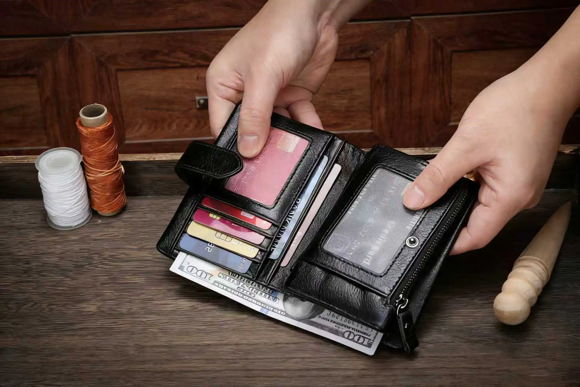 Δερμάτινο πορτοφόλι Bull Captain QB-V 01 Μαύρο