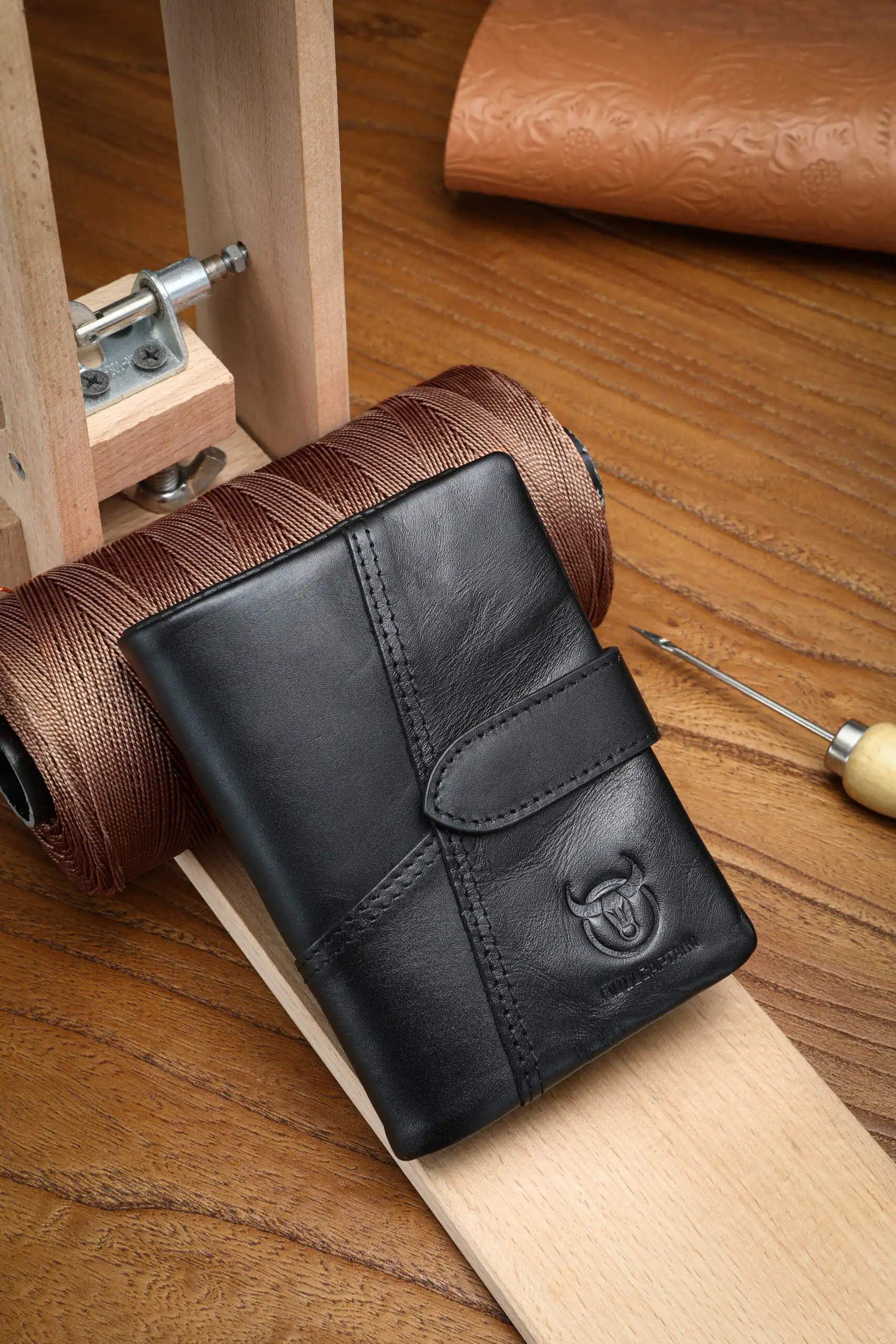 Δερμάτινο πορτοφόλι Bull Captain QB-V 01 Μαύρο