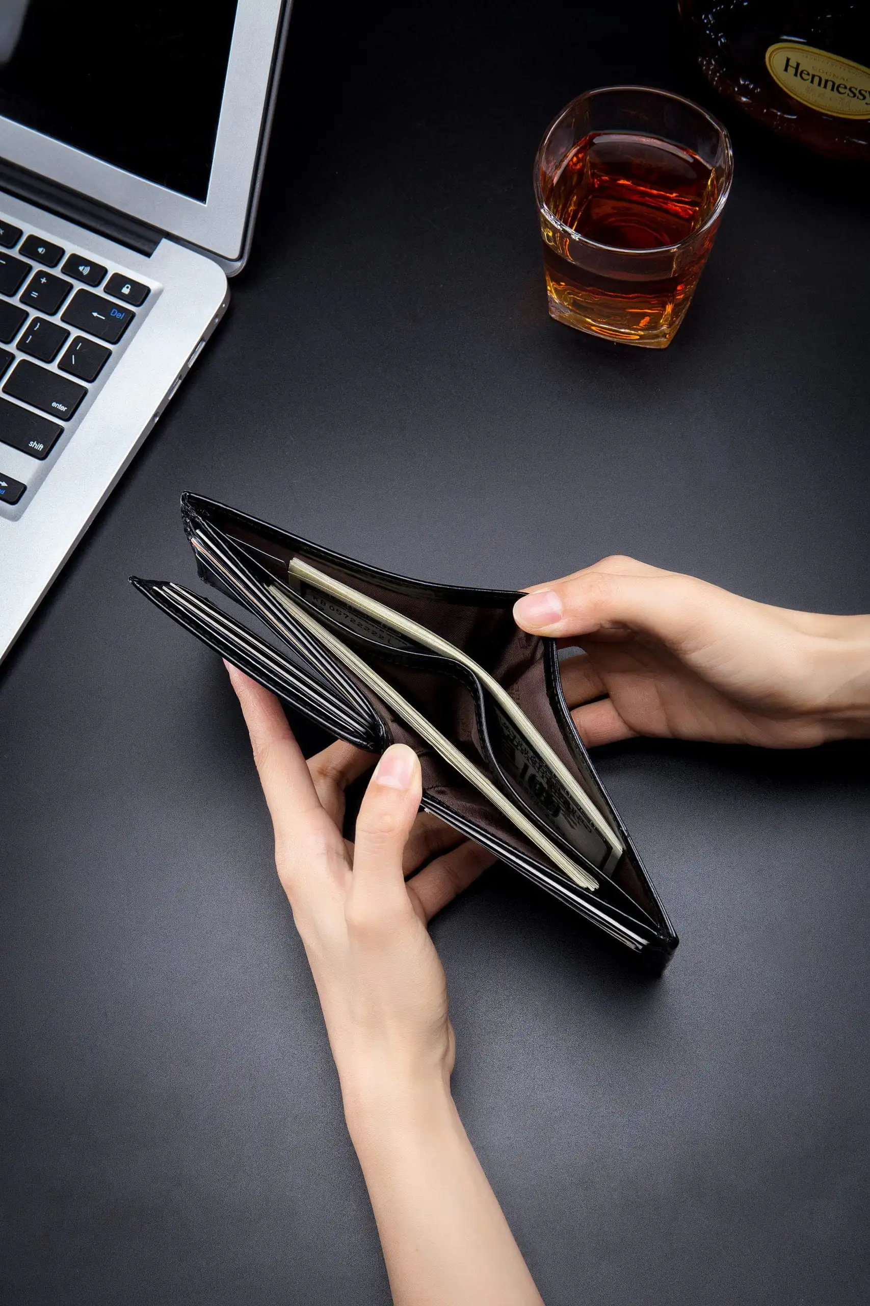 Δερμάτινο πορτοφόλι Bull Captain QB0203-H μαύρο