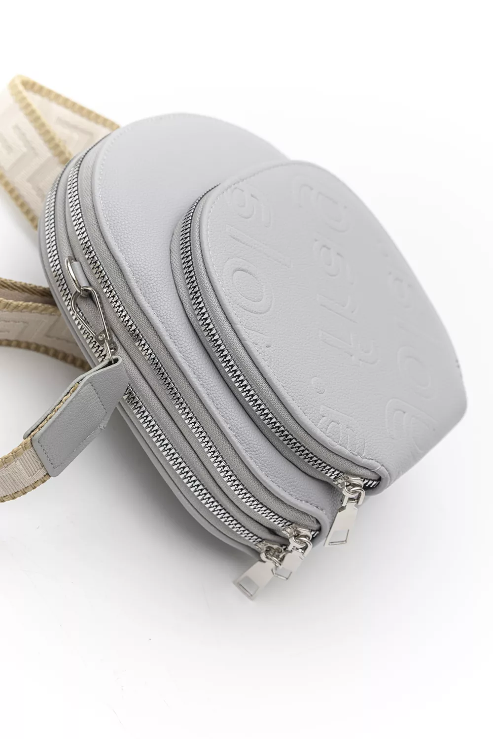 Χιαστί τριθέσιο τσαντάκι με ιμάντα οβάλ