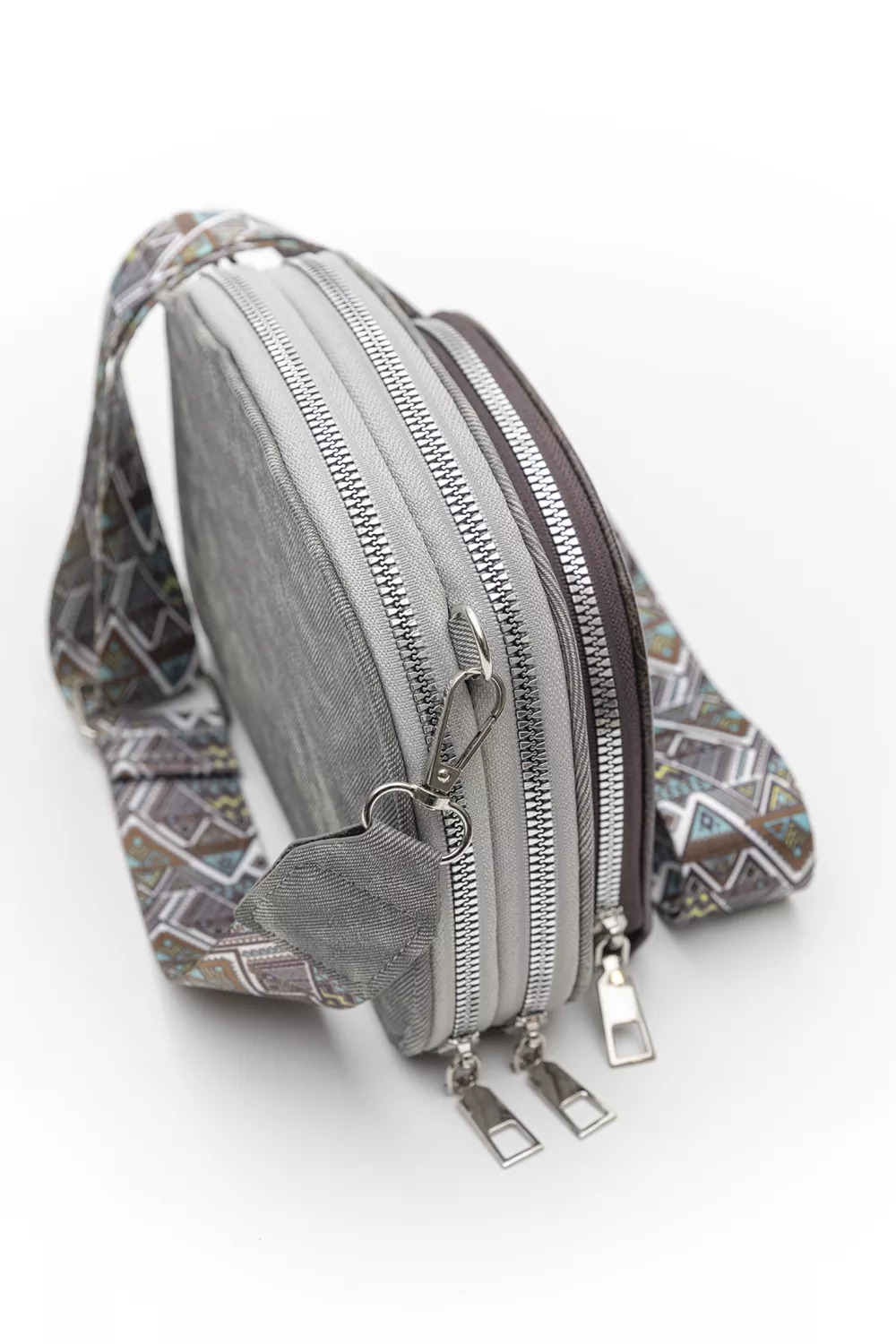 Χιαστί τριθέσιο τσαντάκι με ιμάντα jean