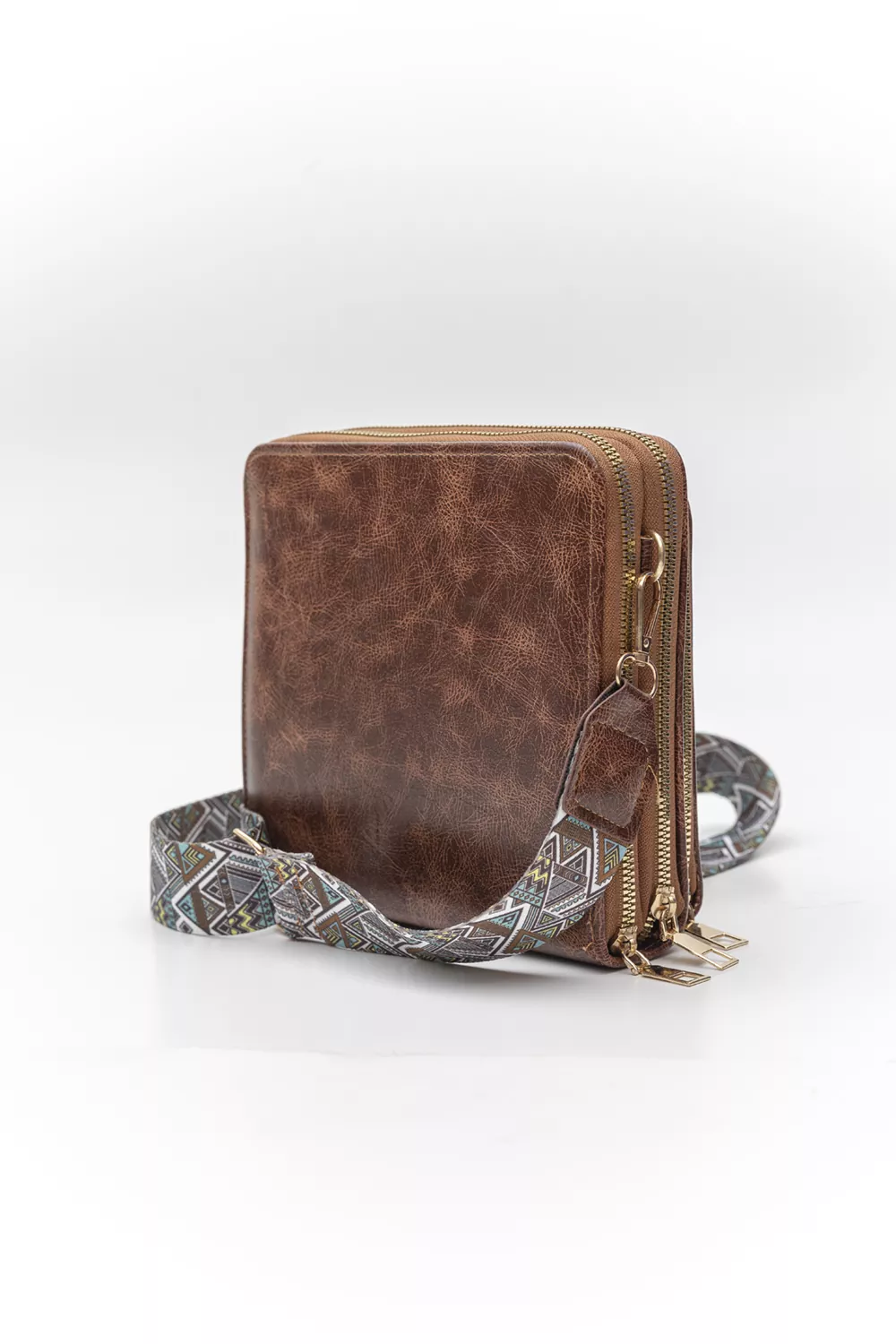 Τετράγωνο τριθέσιο χιαστί τσαντάκι vintage