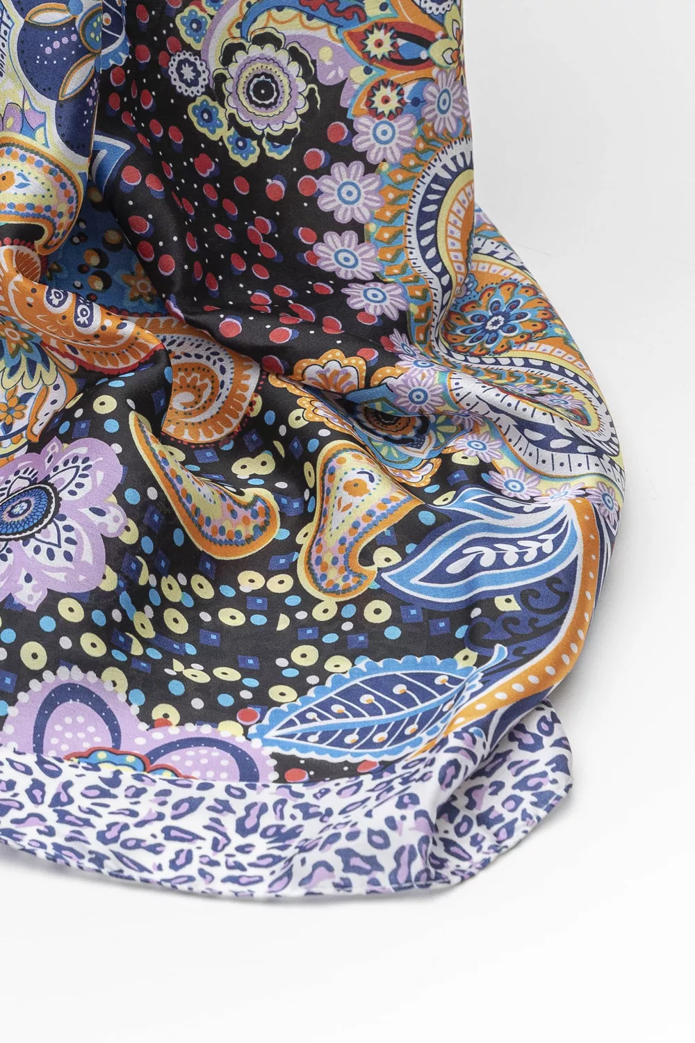 Φουλάρι SC316 Φουλάρι SC316