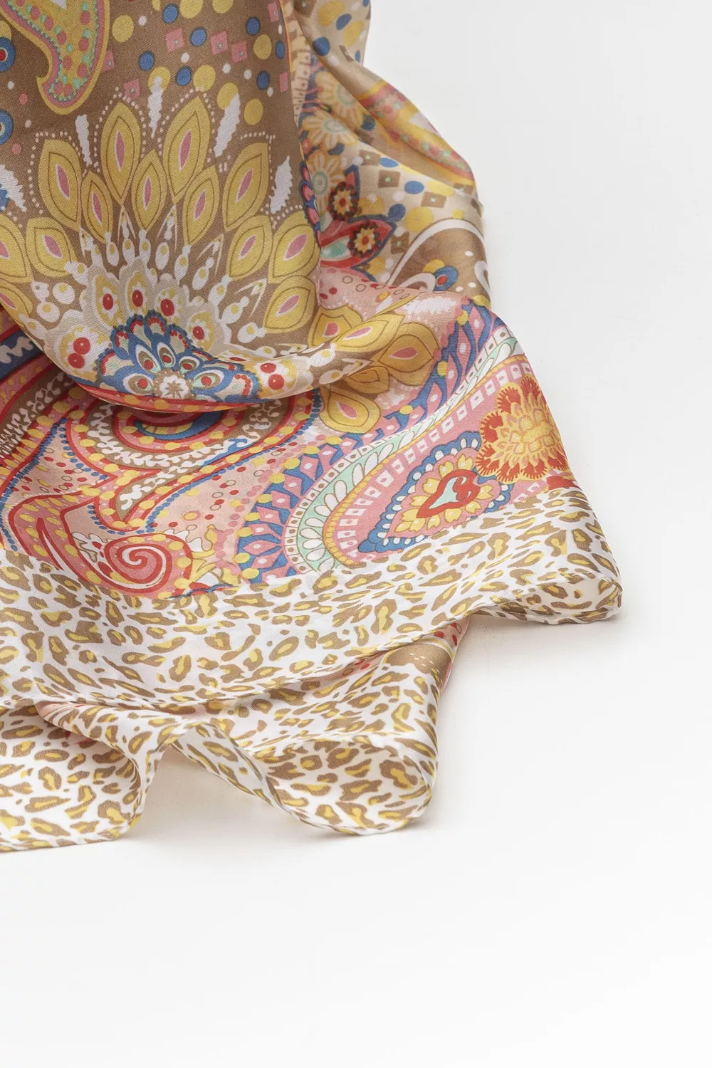 Φουλάρι SC316 Φουλάρι SC316