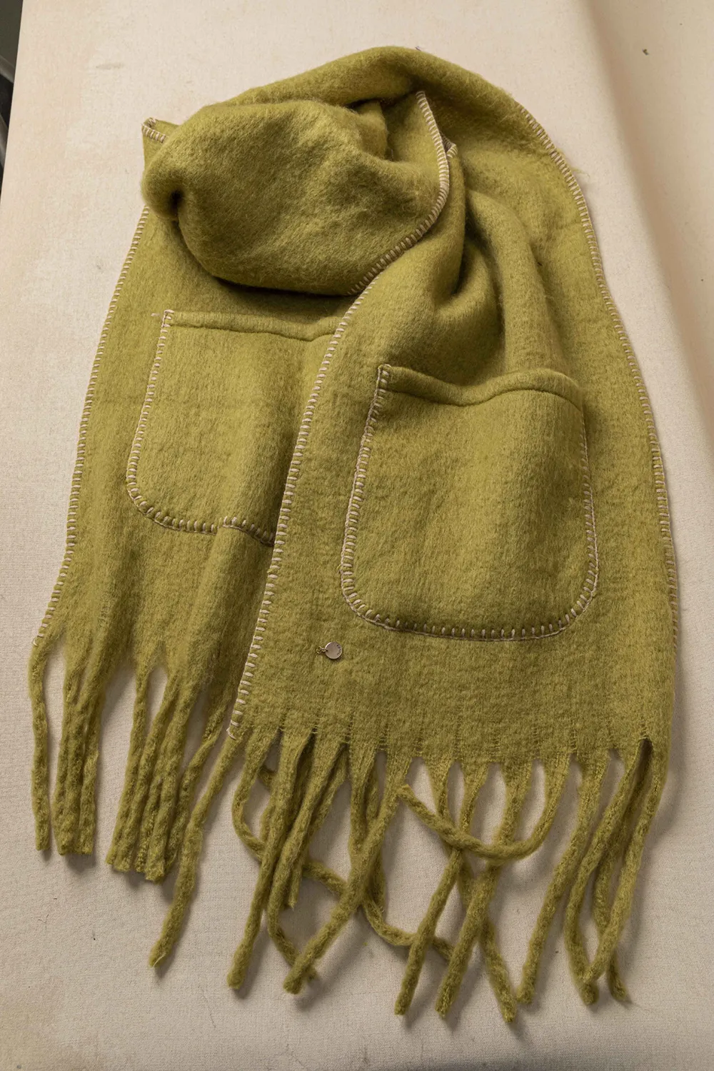 Κουβέρτα-πασμίνα με τσέπες