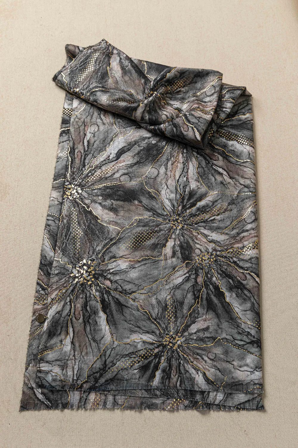 Πασμίνα με συμπαγή φλατ πλέξη