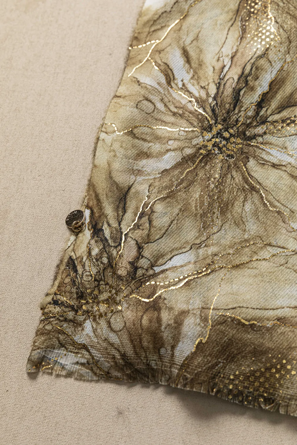 Πασμίνα με συμπαγή φλατ πλέξη