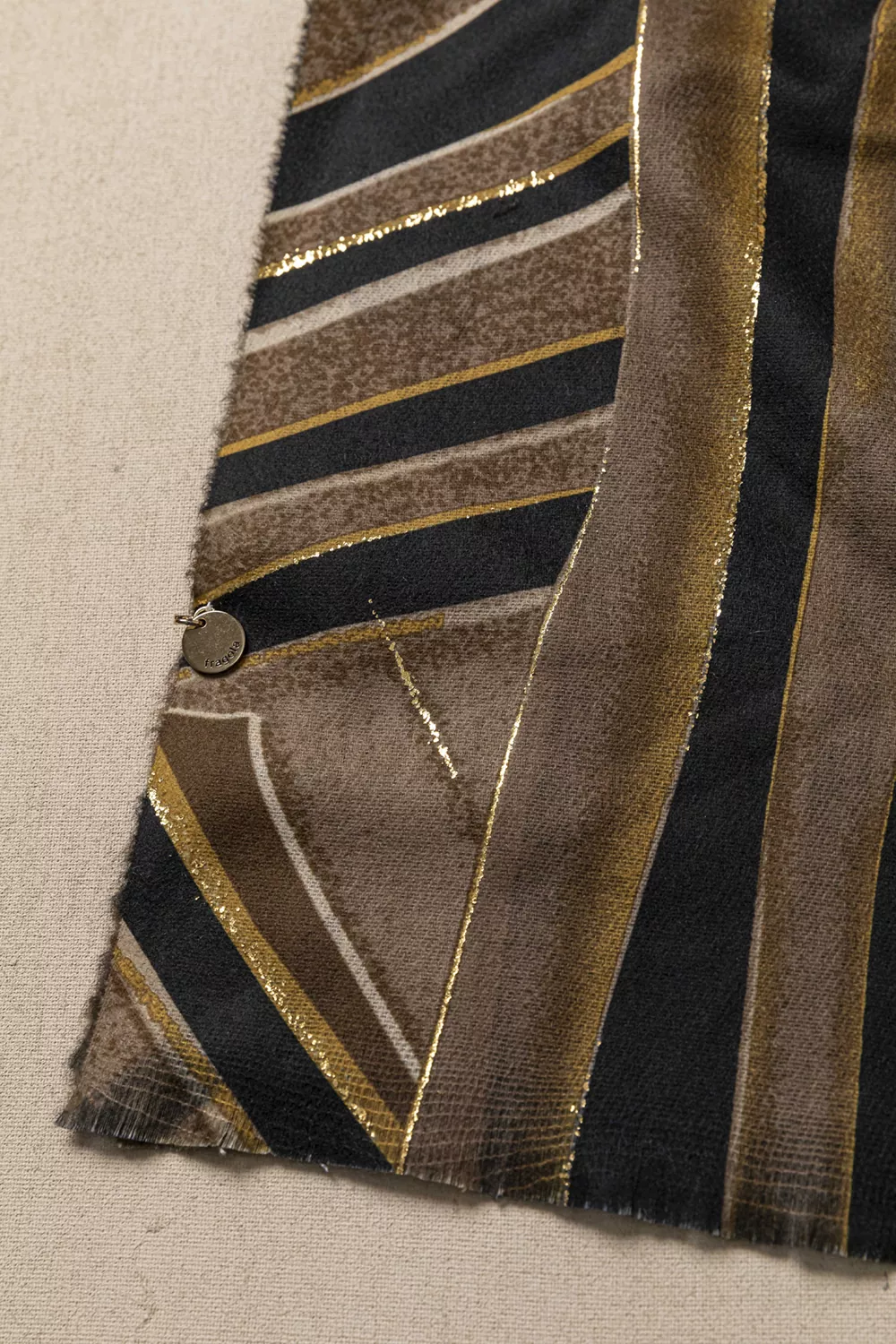 Πασμίνα με συμπαγή φλατ πλέξη